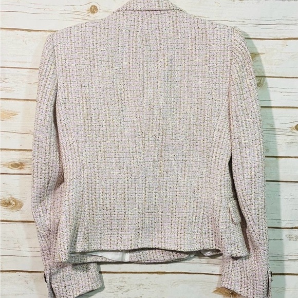 Zara Women's Light Cream Tweed Blazer - Picture 3 of 3